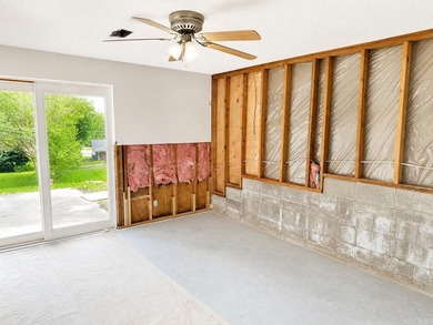 122 Village Rd | 5 BD | 3 BA | 2-Car Garage | Incredible - photo 15