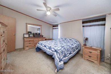 Great wooded lot with private, fenced back yard. Detached garage - photo 20