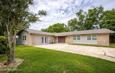 Located in Ocean Springs' desirable Golf Cart District, this - photo 4