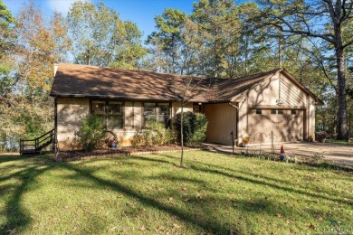 Simpson Lake Home For Sale in Avinger Texas