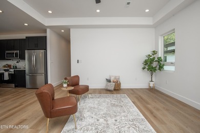 BUILDER OFFERING $10,000 in concessions for buyer expenses or - photo 7