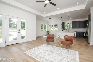 BUILDER OFFERING $10,000 in concessions for buyer expenses or - photo 9