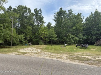 Charming cottage nestled on a spacious half-acre lot in the - photo 3