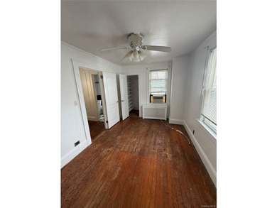 **Unlock the Potential in Wakefield!** Being Sold As Is - photo 11