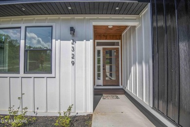 BUILDER OFFERING $10,000 in concessions for buyer expenses or - photo 4