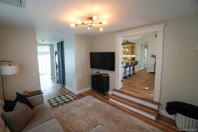 Beautifully maintained expanded ranch situated on nearly an acre - photo 15