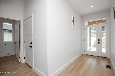 BUILDER OFFERING $10,000 in concessions for buyer expenses or - photo 6