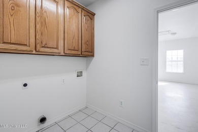Spacious Home on 5 Acres with Guest Quarters, Pond & Multiple - photo 17