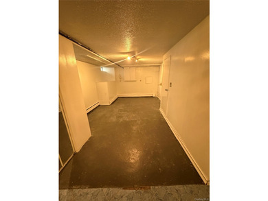 **Unlock the Potential in Wakefield!** Being Sold As Is - photo 18