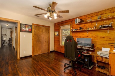 Escape to your own East Texas retreat with this beautifully - photo 20