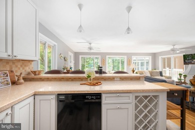 Welcome home to 103 Hillside Drive! Your private retreat in the - photo 29