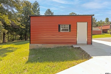 Escape to your own East Texas retreat with this beautifully - photo 30