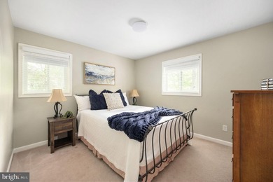 Welcome home to 103 Hillside Drive! Your private retreat in the - photo 30
