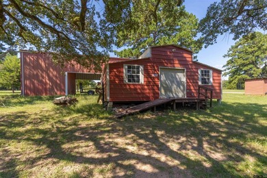Escape to your own East Texas retreat with this beautifully - photo 34