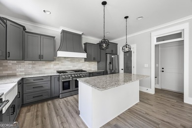 New construction farmhouse walking distance (or take your golf - photo 38