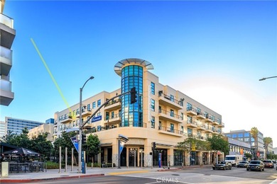 Discover the ultimate in downtown luxury living at LIVE 426-an - photo 7