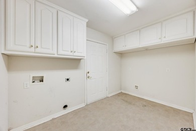 New home on the golf course? Yes, please! This spacious home - photo 28