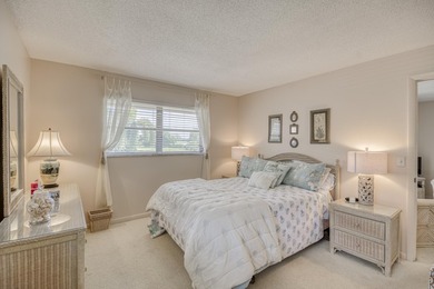 Terrific 55+ living! Extra bright end unit with beautiful golf - photo 8