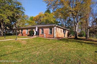 HURRY SELLER MUST SELL!!! UNBELIEVABLE PRICE ON THIS 2834 SQ FT - photo 1