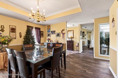 HURRY SELLER MUST SELL!!! UNBELIEVABLE PRICE ON THIS 2834 SQ FT - photo 4