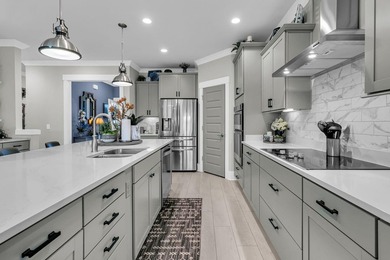 Welcome to 101 Garden Gate Way, a beautifully upgraded Castle - photo 15