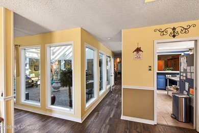 HURRY SELLER MUST SELL!!! UNBELIEVABLE PRICE ON THIS 2834 SQ FT - photo 6