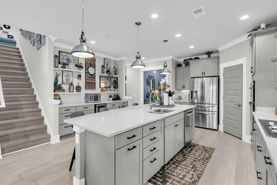 Welcome to 101 Garden Gate Way, a beautifully upgraded Castle - photo 18