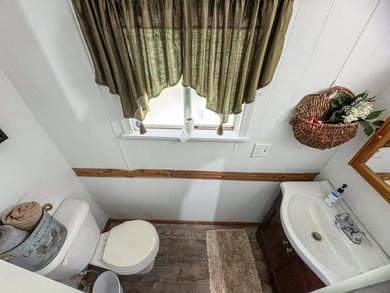 Escape to your own private retreat on the legendary Caddo Lake a - photo 19
