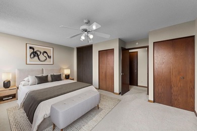 Enjoy the view of all of St. Paul & beyond our your 17th floor - photo 22