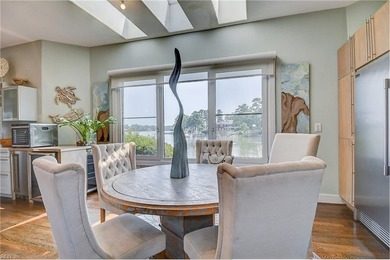 Indulge in luxury living with this breathtaking waterfront - photo 25