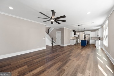 New construction farmhouse walking distance (or take your golf - photo 31