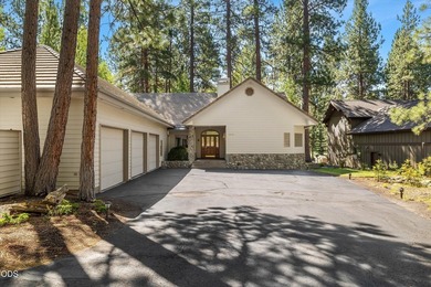 Custom single-level home overlooking the 8th fairway in the - photo 47