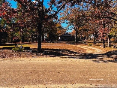 Lake Hamilton Home For Sale in Hot Springs Arkansas