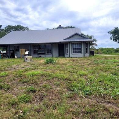 Motivated Seller! This property is an excellent opportunity to - photo 3