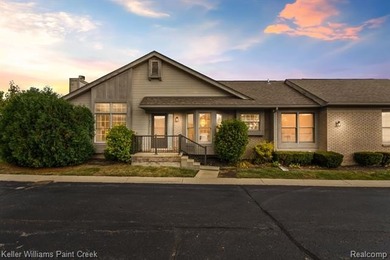 Lake Condo For Sale in Sterling Heights, Michigan