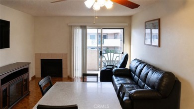 LOCATION, LOCATION, LOCATION!!! Opportunity awaits in the gated - photo 4