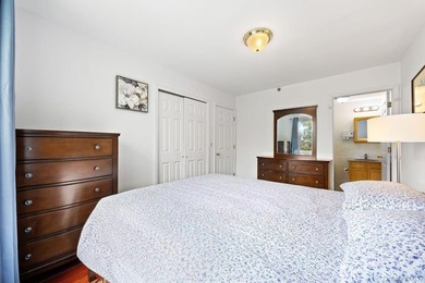 Spacious and beautiful 2 bed 2 bath condo with terrace - photo 14