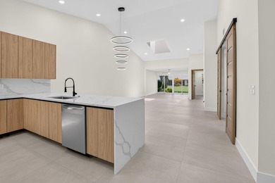 Welcome to this beautifully and completely remodeled - photo 6