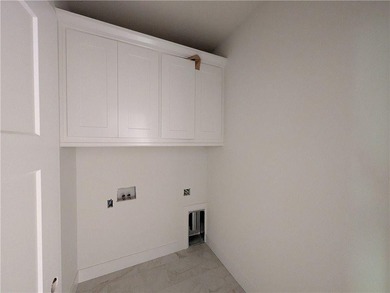Welcome To Your Next Home At 7 Bexhill Cir. This New Build Is - photo 22