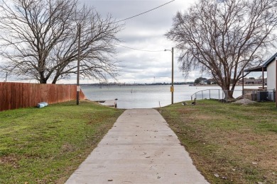 Lake Home For Sale in Granbury, Texas