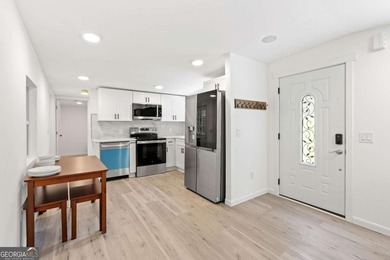 Sitting on a deep-water cove with water views, this fully - photo 32