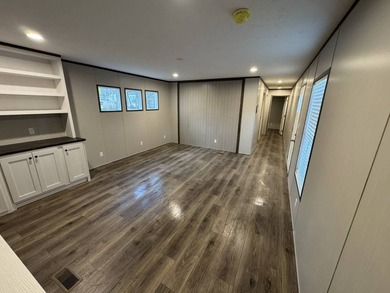 Experience peaceful living in Seneca, South Carolina! Brand-new - photo 4