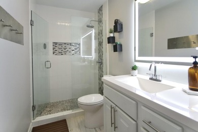 Welcome to resort-style living in one of Fort Walton Beach's - photo 35