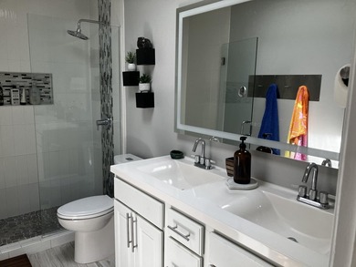 Welcome to resort-style living in one of Fort Walton Beach's - photo 37