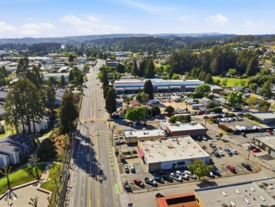 Positioned along one of Santa Cruz County's most traveled - photo 39