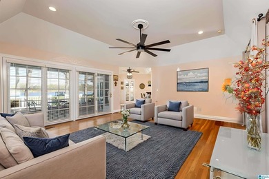 PRICED UNDER COMPS- Do not miss this great buy on Lay Lake. This - photo 10