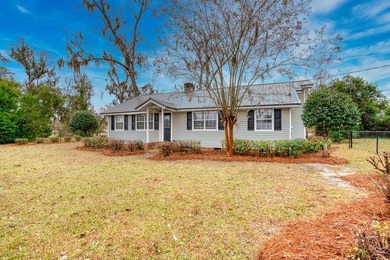 Banks Lake Home Sale Pending in Lakeland Georgia