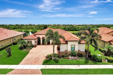 WELCOME to 10965 Bullrush Drive, a breathtaking WCI Pinehurst - photo 3