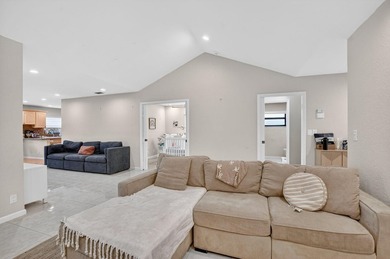 Welcome to this single-story residence in Boca Greens 5, Boca - photo 8