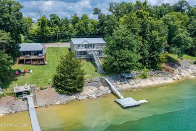 Welcome to 1413 Highway 139 in Dandridge, where breathtaking - photo 5